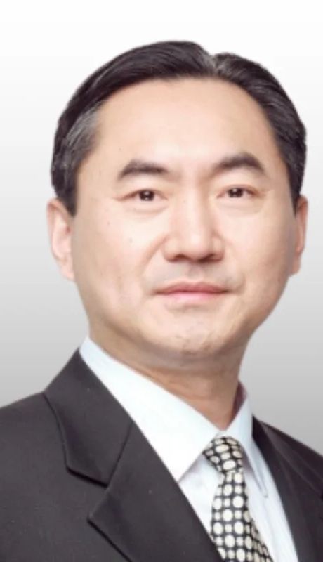 David He, Vice President, Global Data and AI Platforms