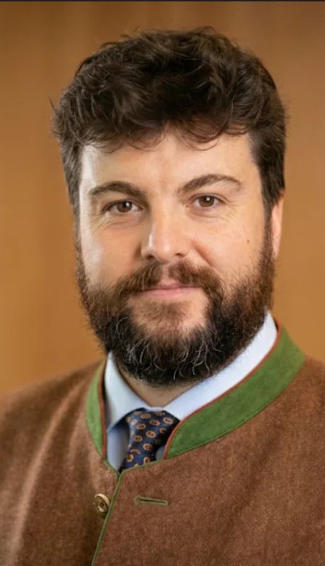 Chris de Gruben, Senior Director, Head of Property & PE