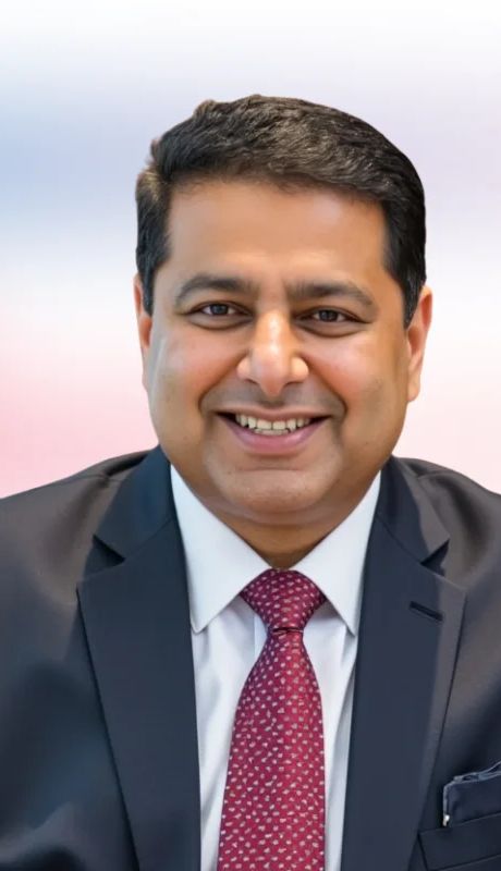 Laksh Vaswani, Managing Driector
